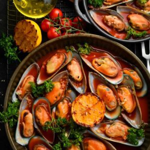 Mussel Pot With Tangy Tomato And Ginger Sauce | Cooking Clue