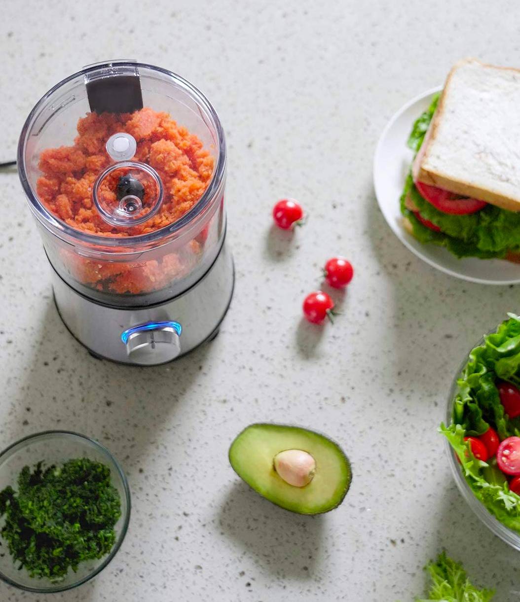 Cut Some Corners In The Kitchen With This Genius All-in-one Mini Food Processor | Cooking Clue | The Eater's Manifesto